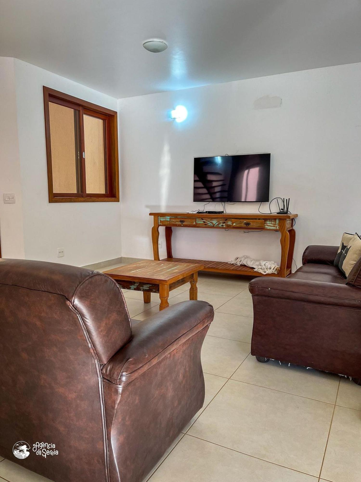 Linda Casa Com Varanda Gourmet Em Condominio イリャベラ エクステリア 写真