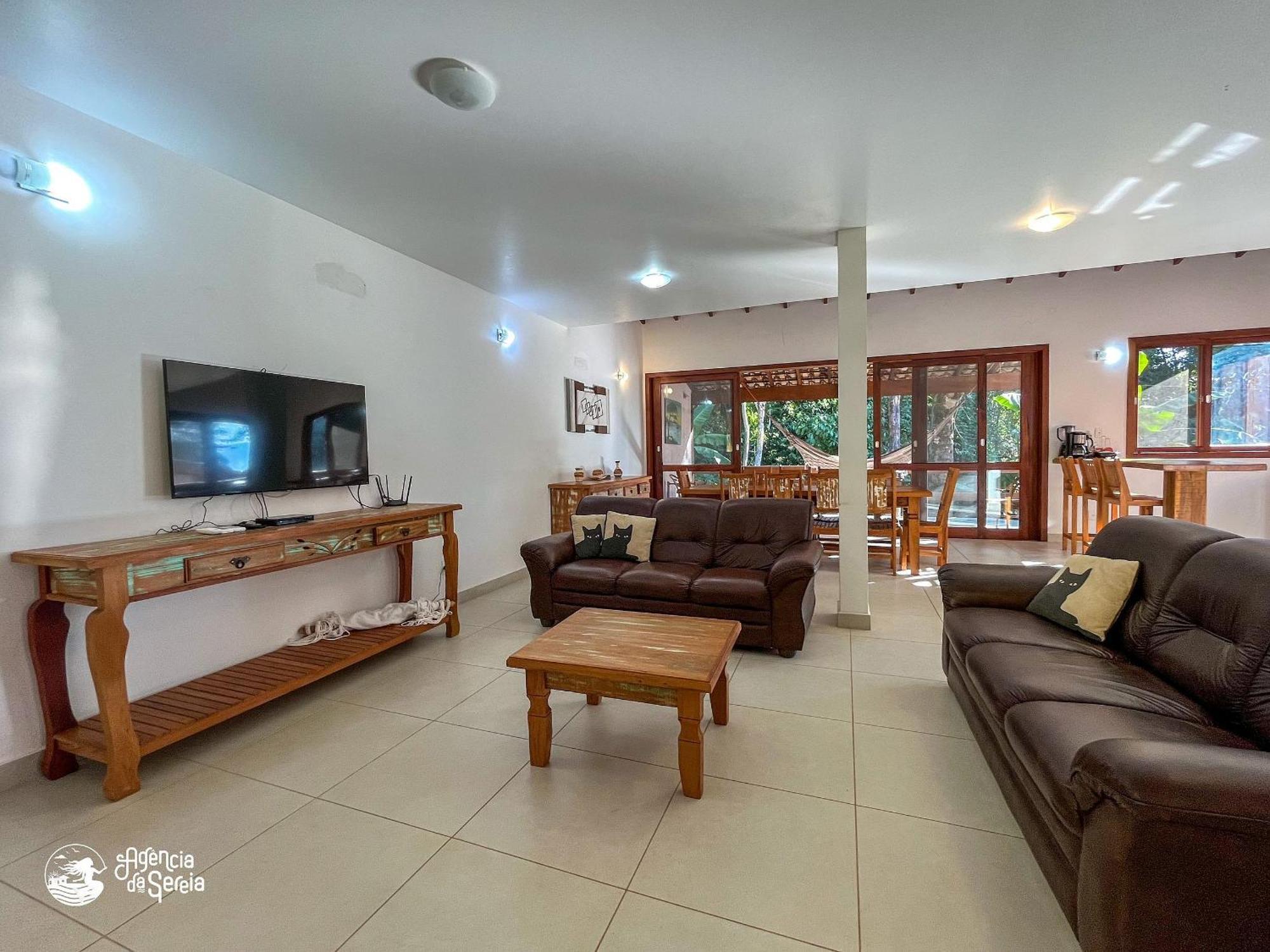 Linda Casa Com Varanda Gourmet Em Condominio イリャベラ エクステリア 写真