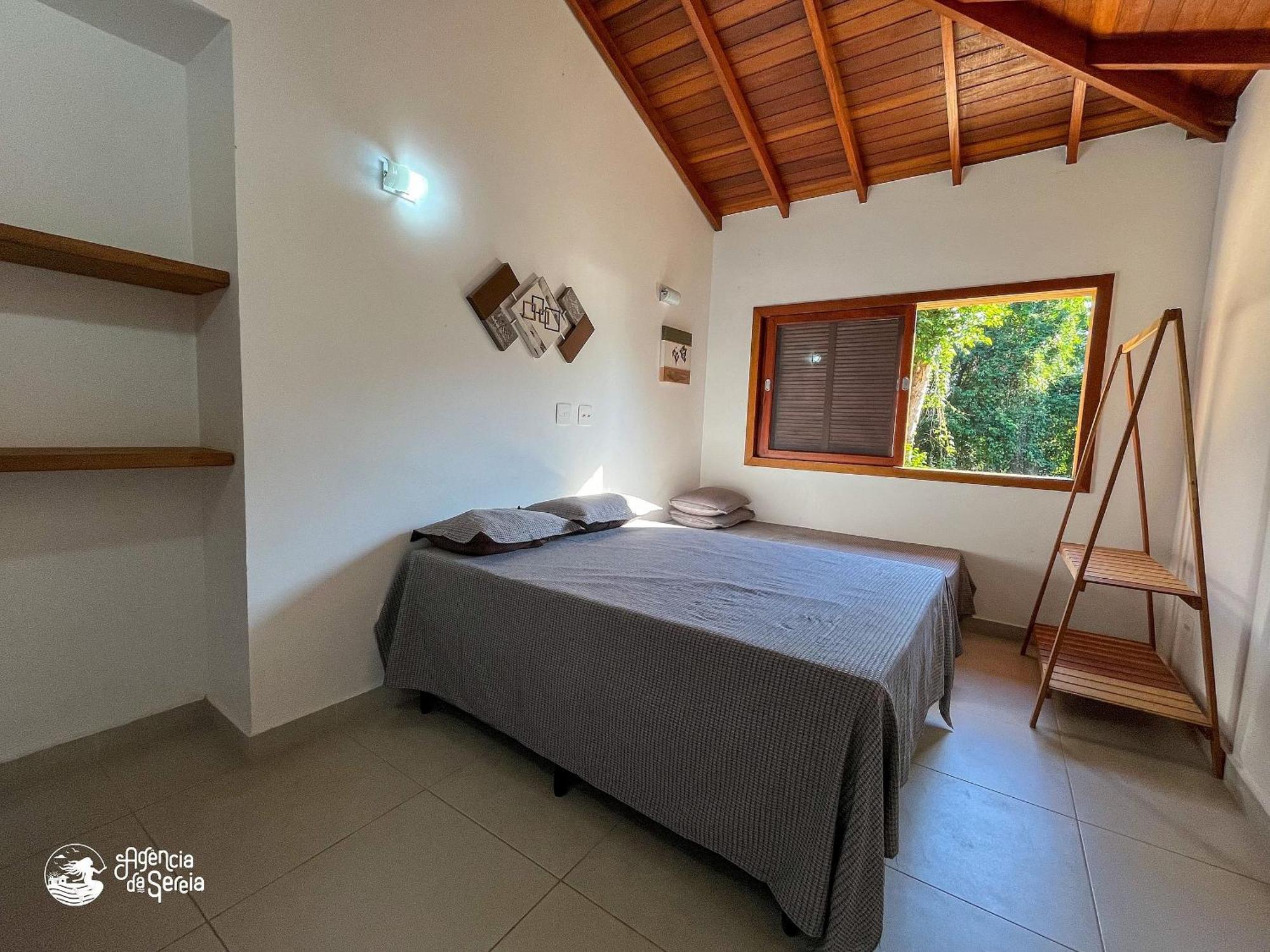 Linda Casa Com Varanda Gourmet Em Condominio イリャベラ エクステリア 写真