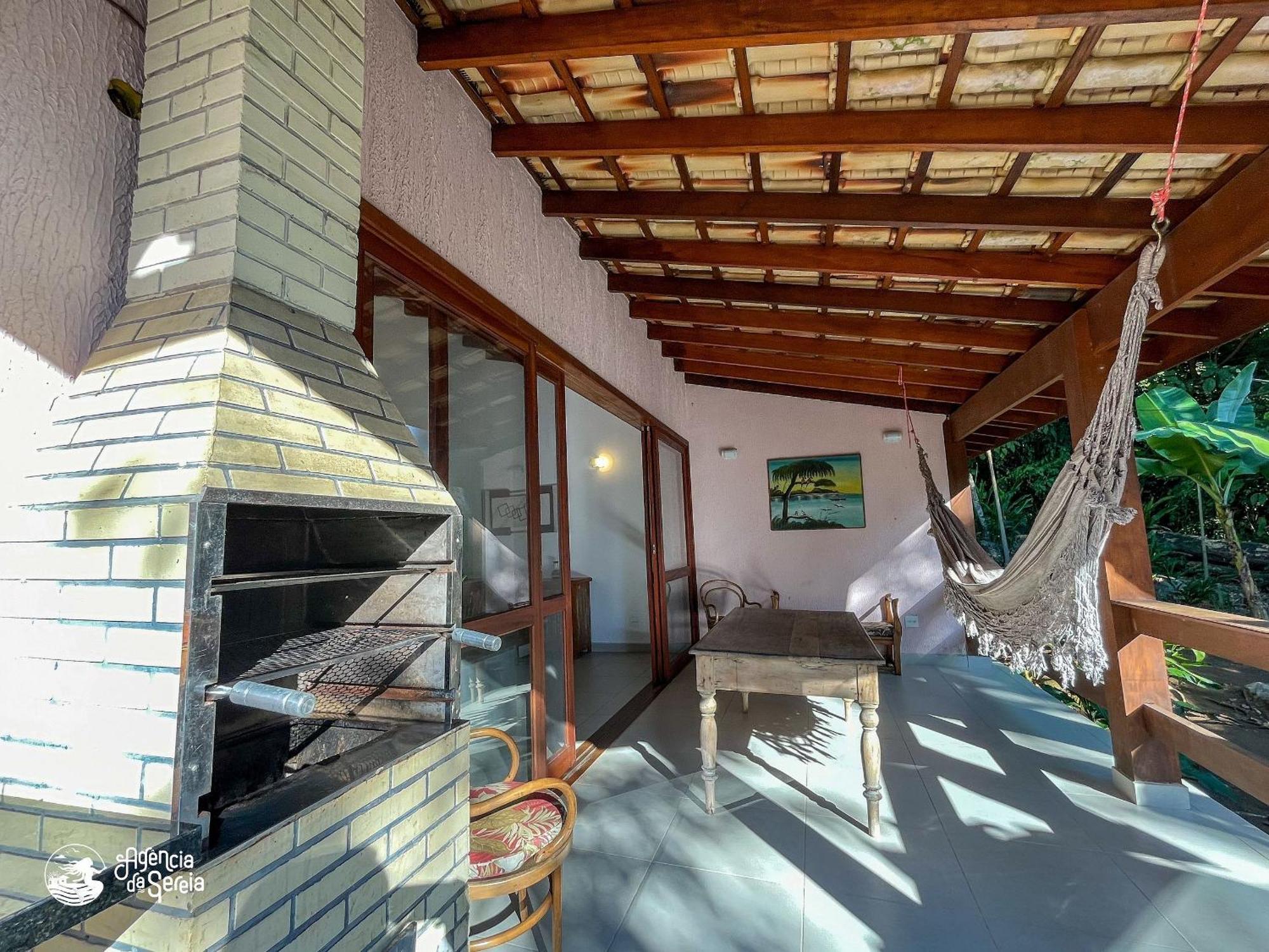 Linda Casa Com Varanda Gourmet Em Condominio イリャベラ エクステリア 写真